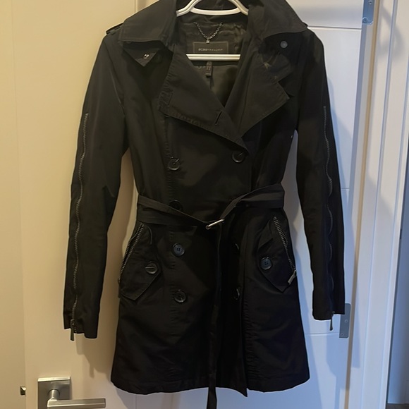 BCBG trench coat with hood - Picture 2 of 10